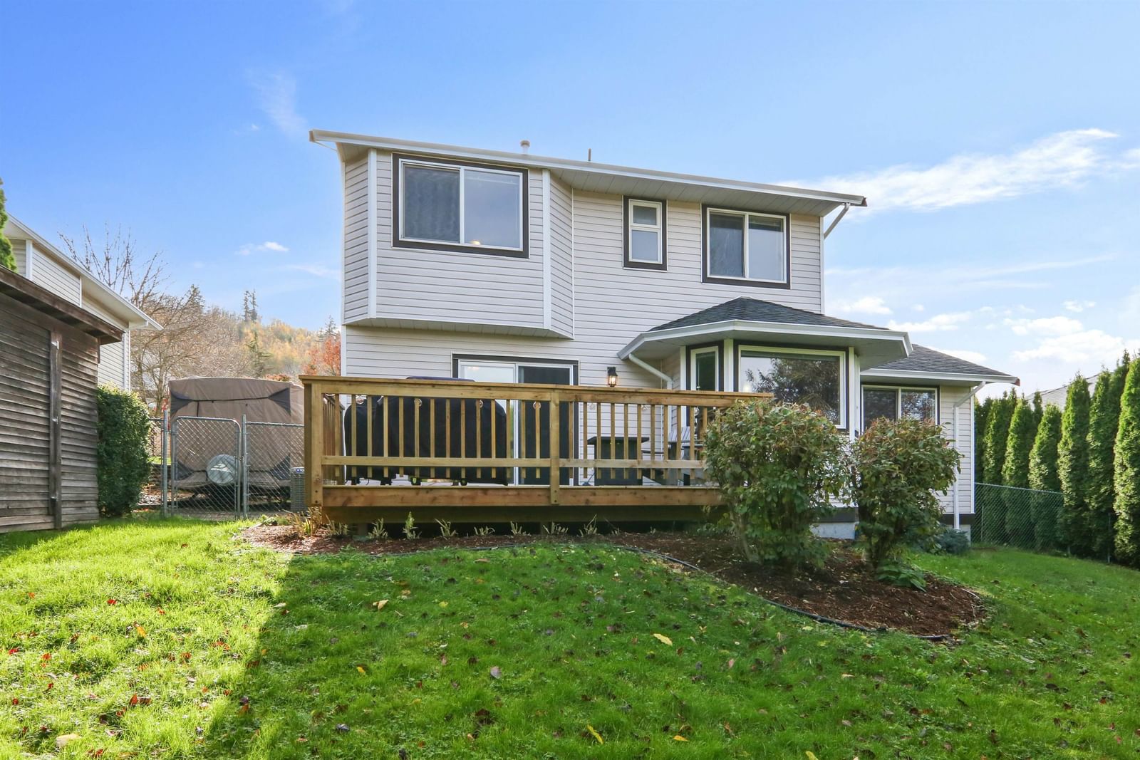 Listing Image 17