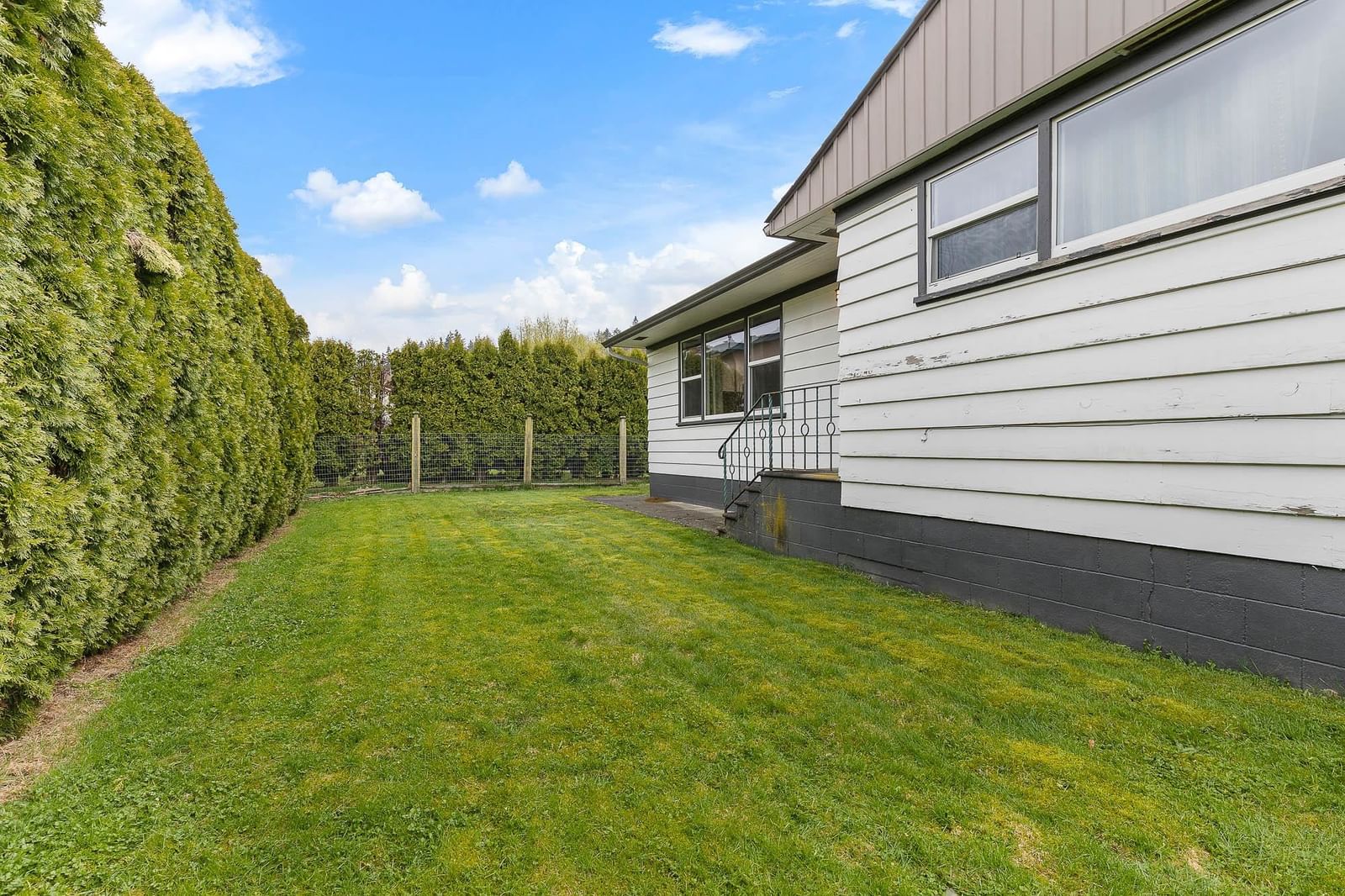 Listing Image 22