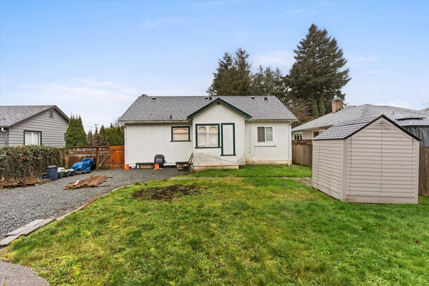 Listing Image 11