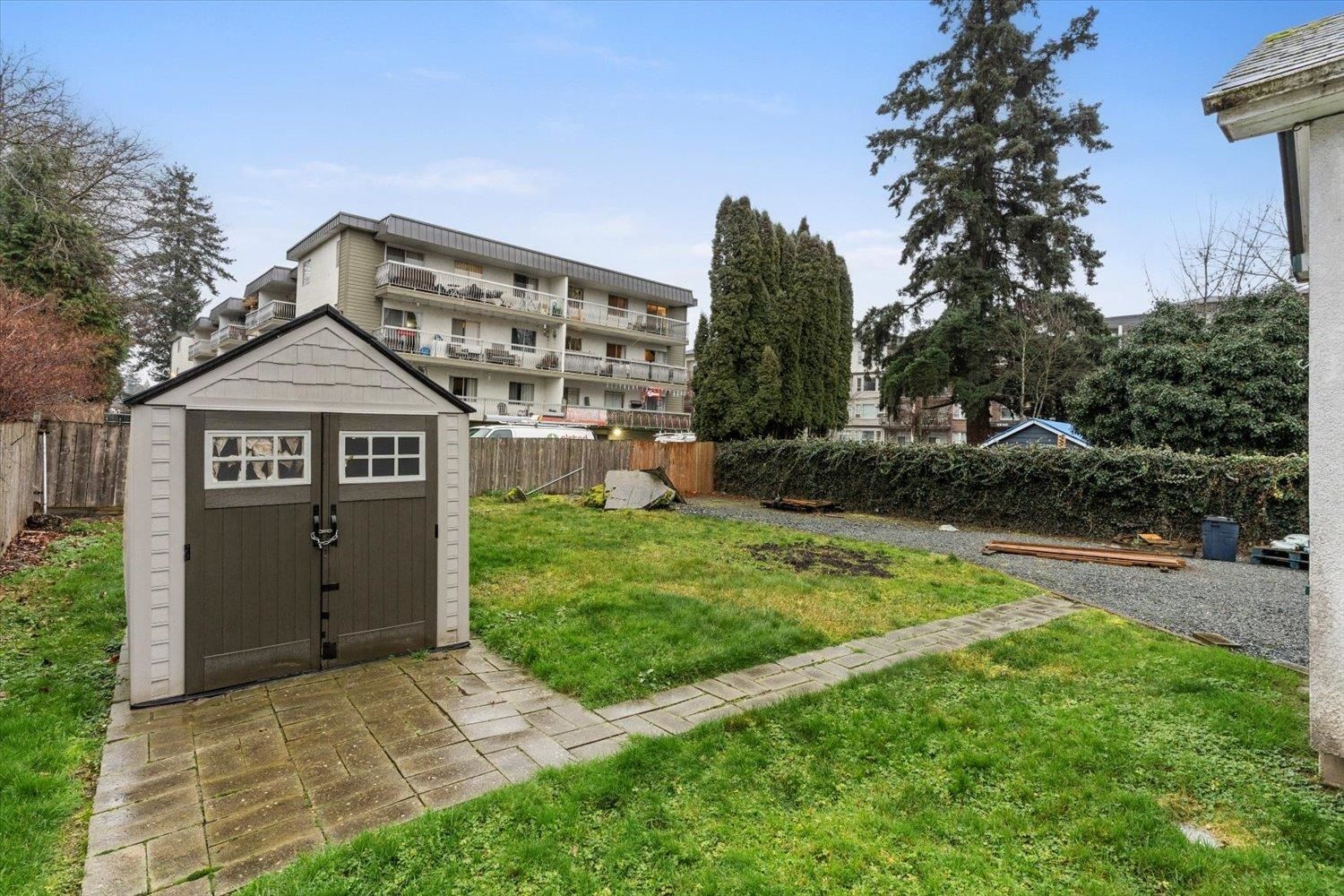 Listing Image 13