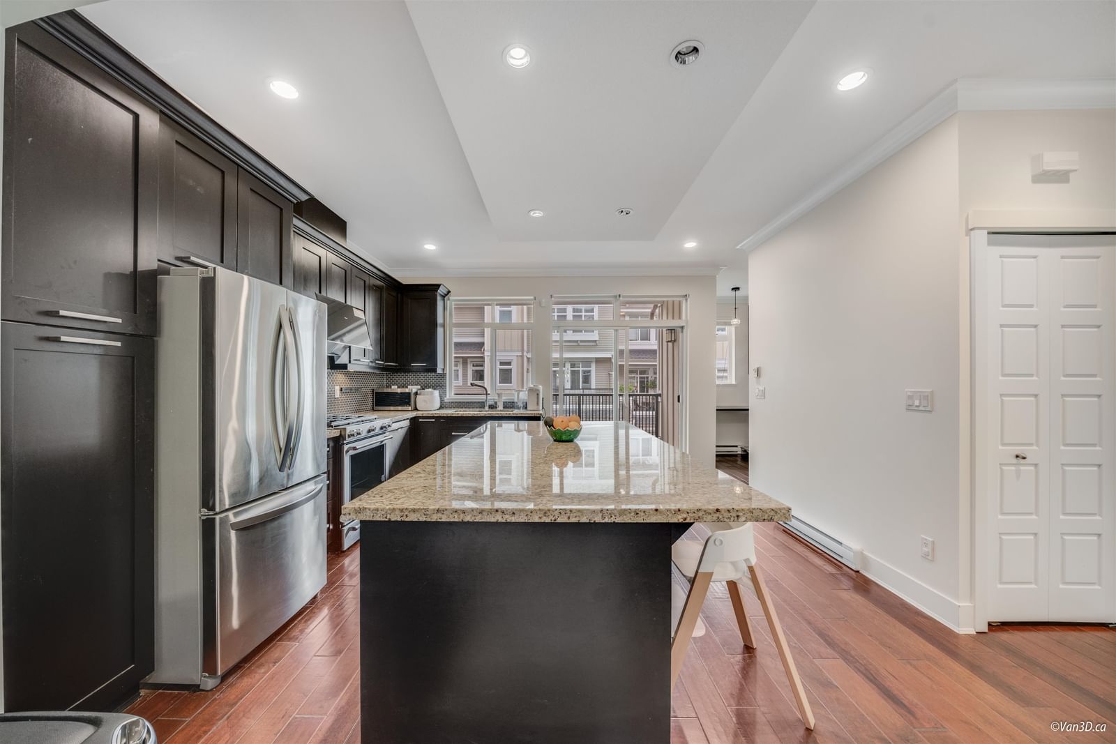 Listing Image 9