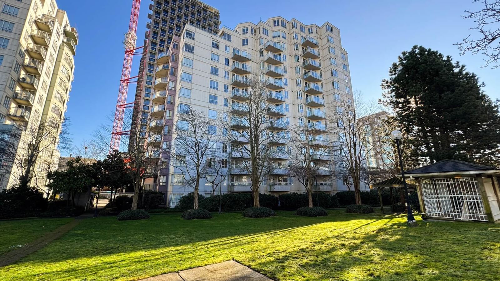 Listing Image 15