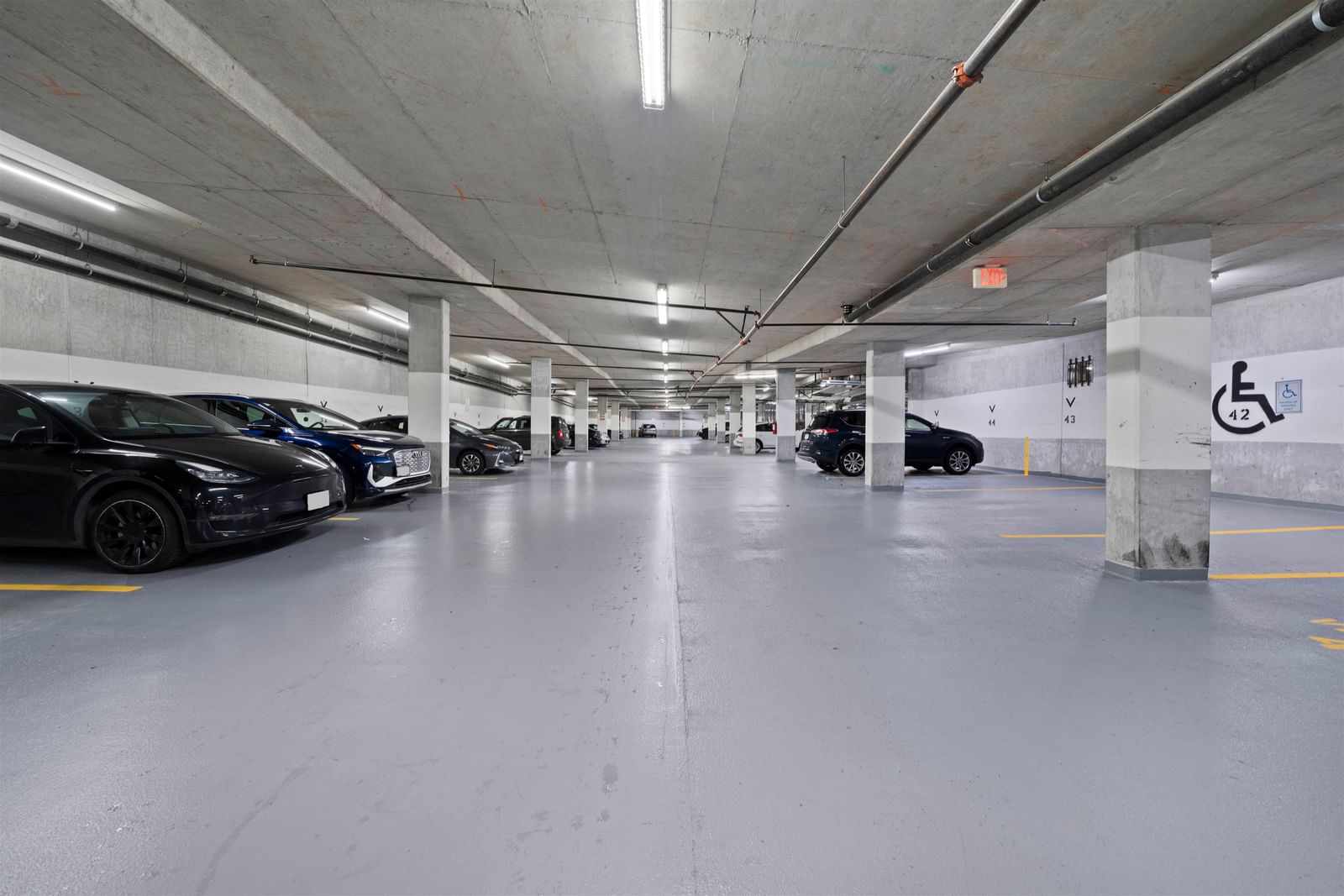 Listing Image 19