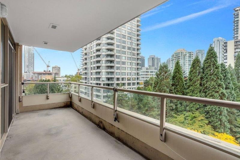 6055 Nelson Avenue #902, Burnaby, British Columbia (MLS R2952917)