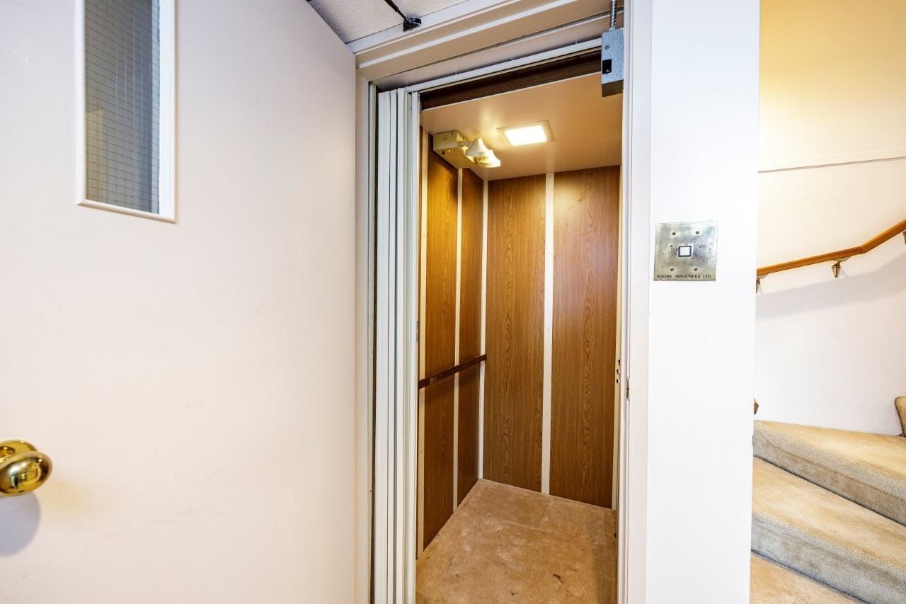 Listing Image 20