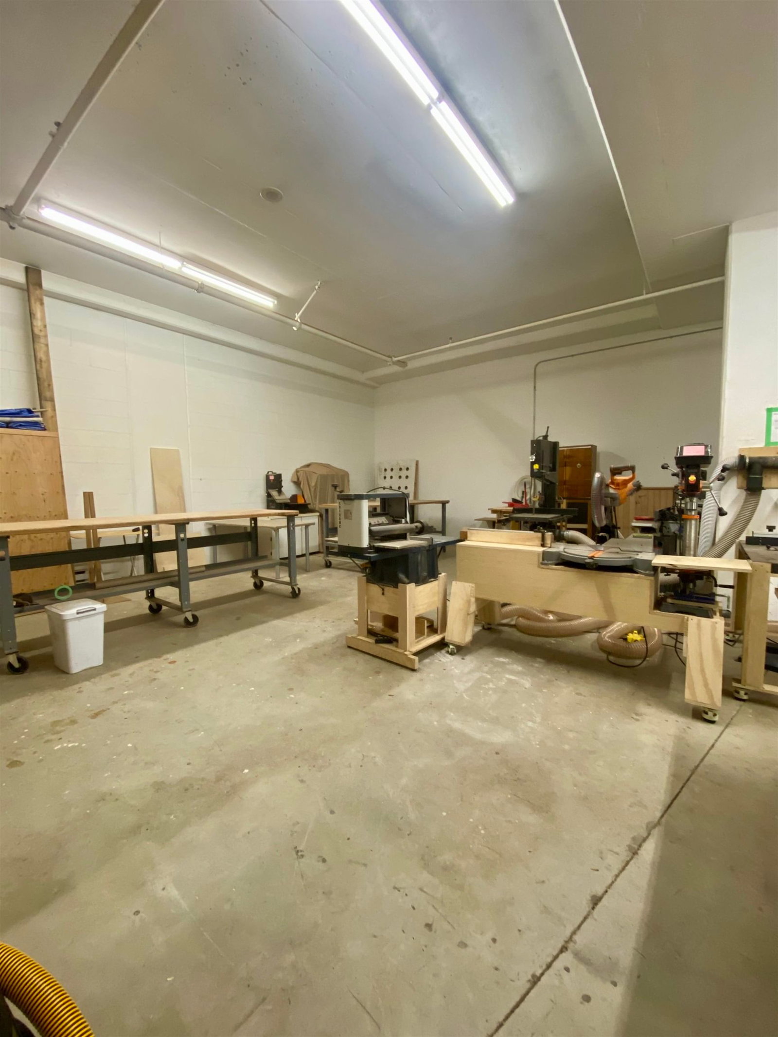 Listing Image 24