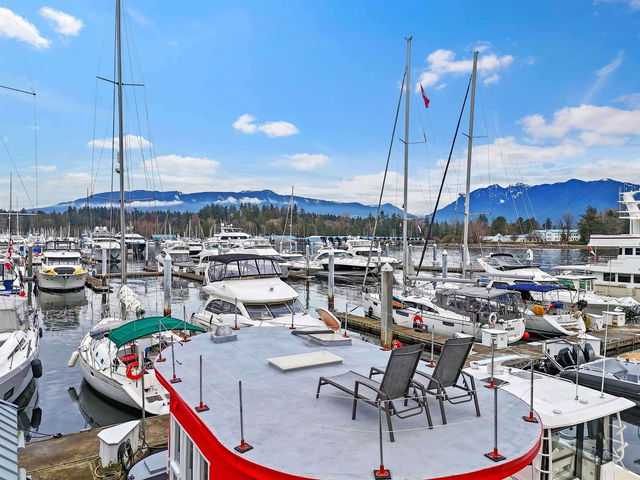 B17 - 1525 Coal Harbour Quay