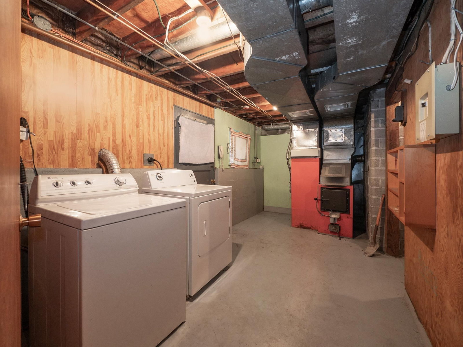 Listing Image 19
