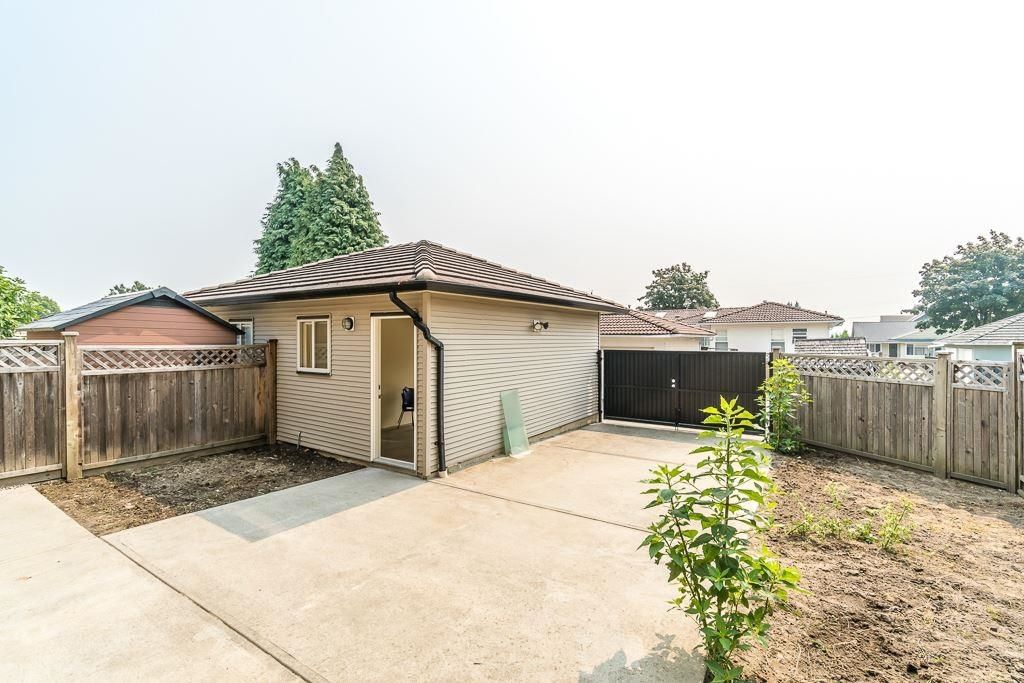 Listing Image 14