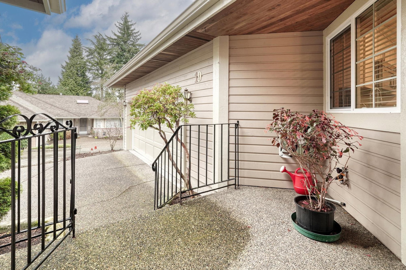 Listing Image 27