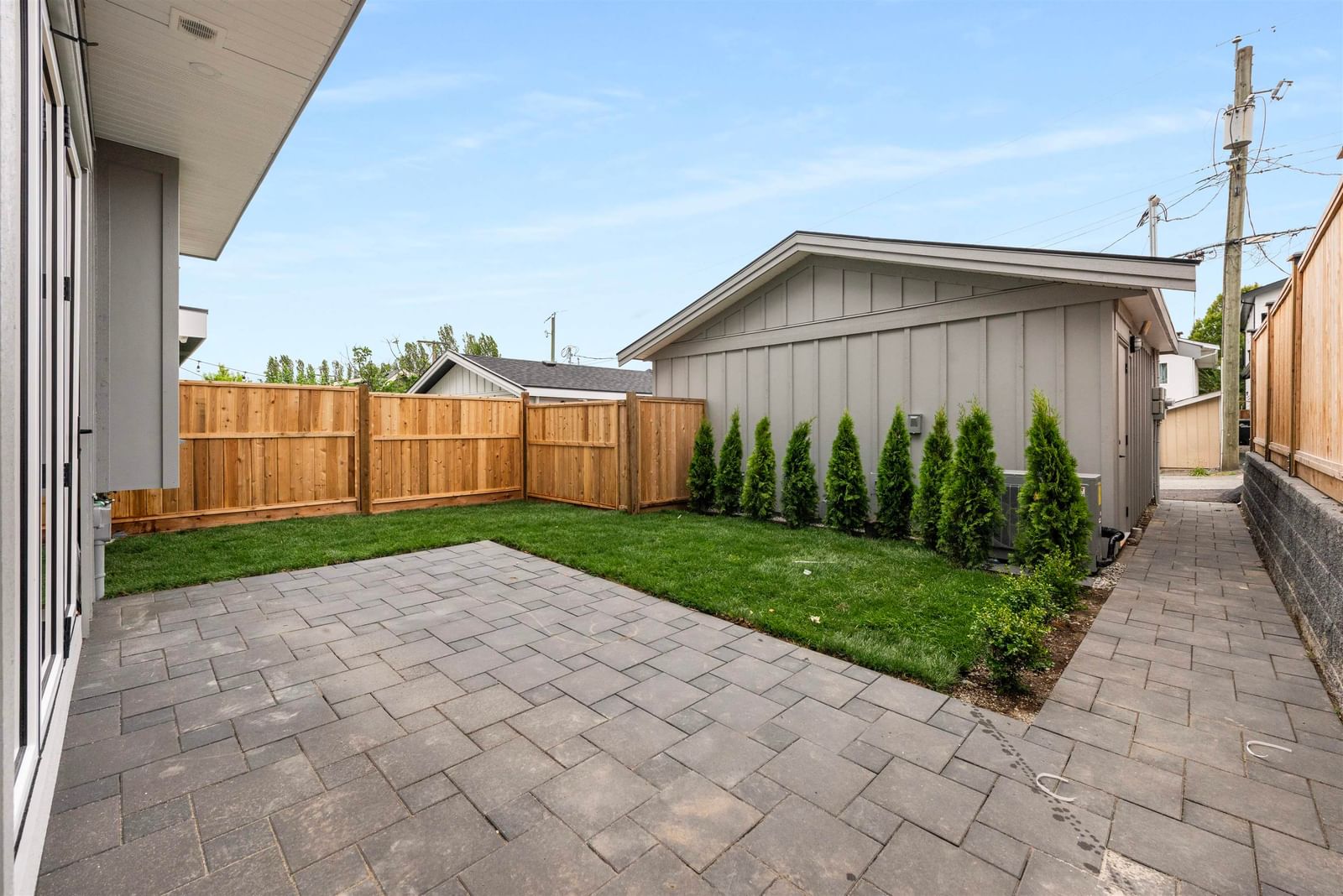 Listing Image 32