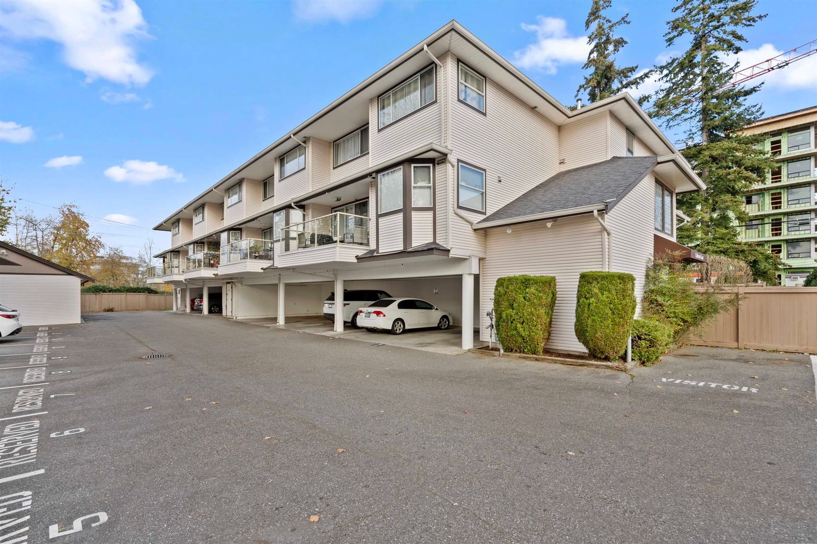 Listing Image 19