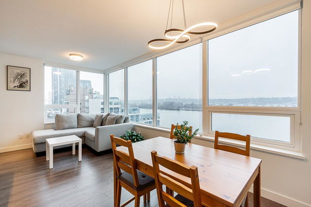 1109 - 988 Quayside Drive