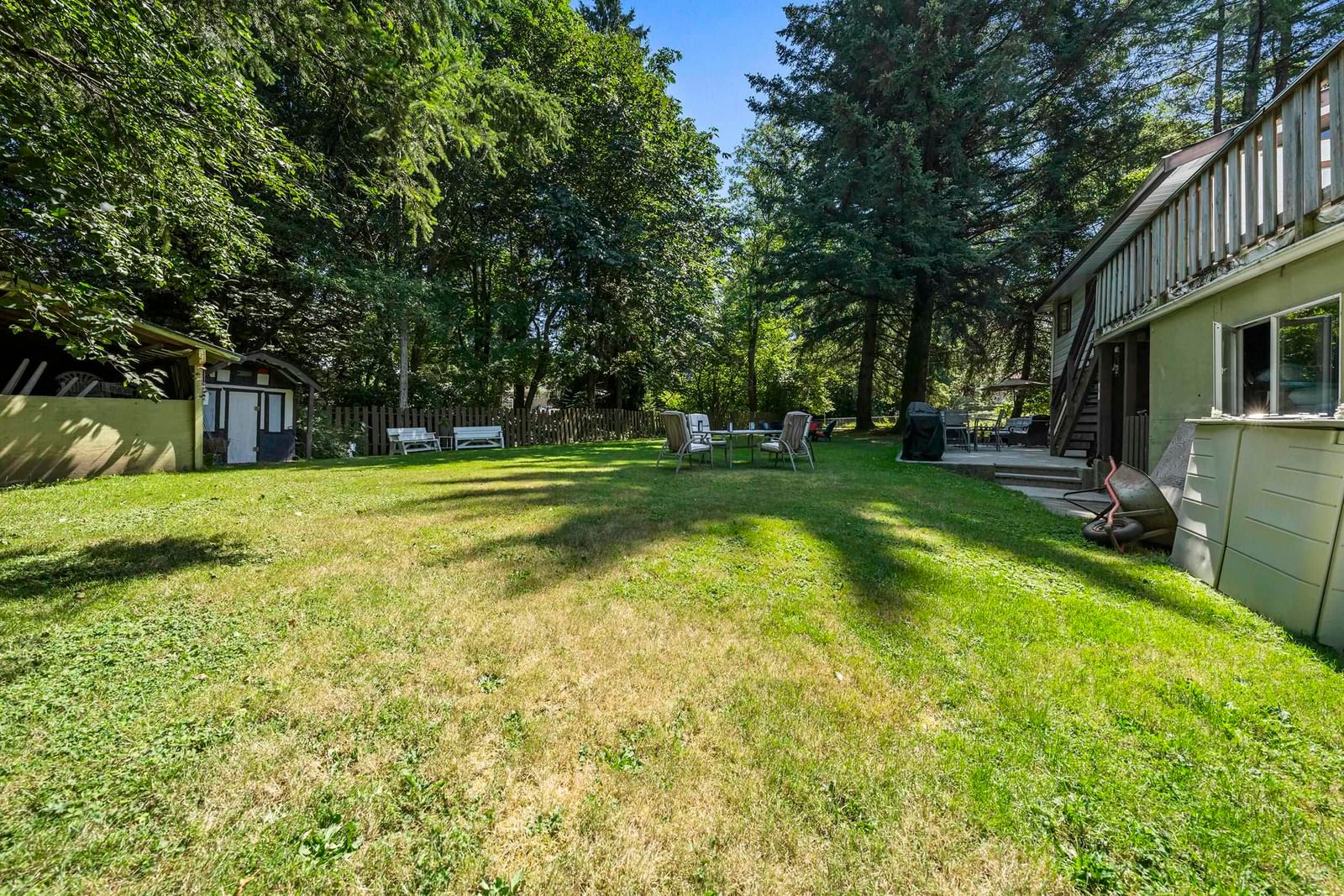 Listing Image 8
