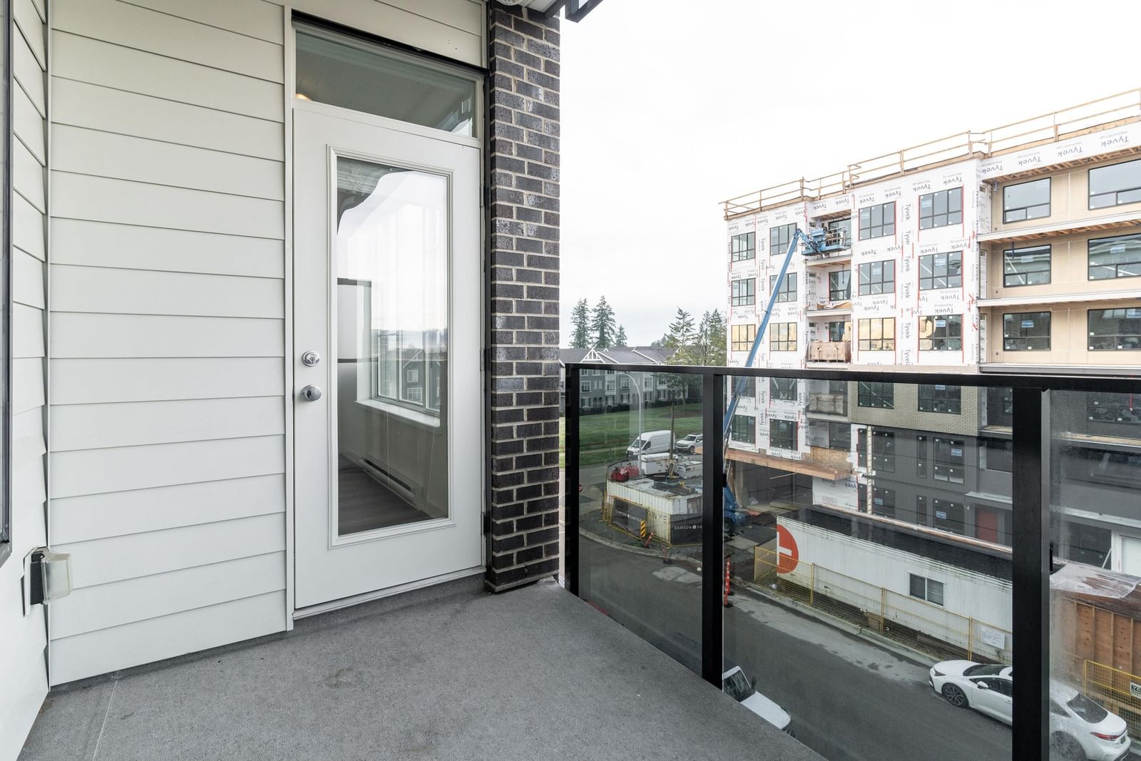 Listing Image 23
