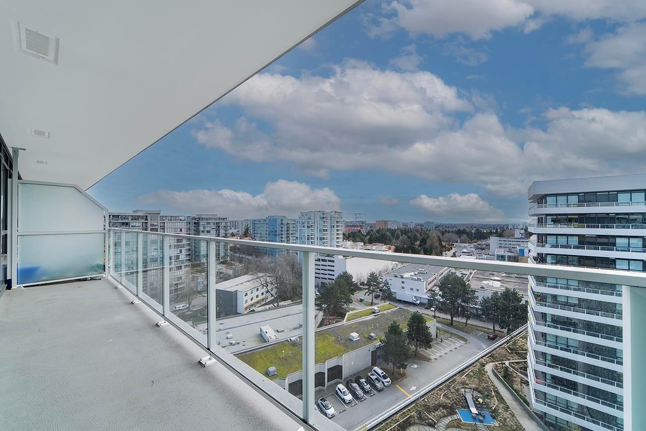 Listing Image 12