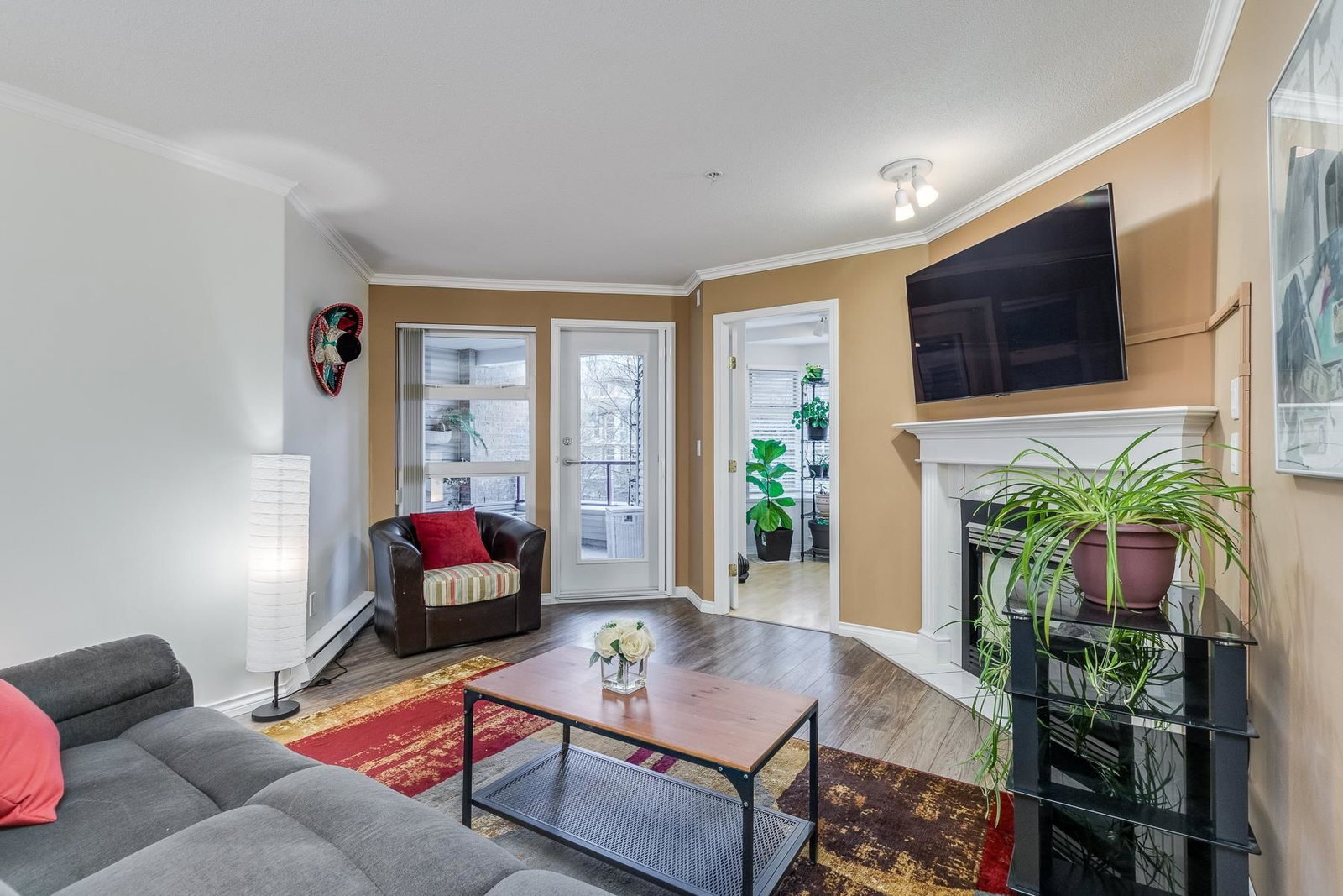 Listing Image 11