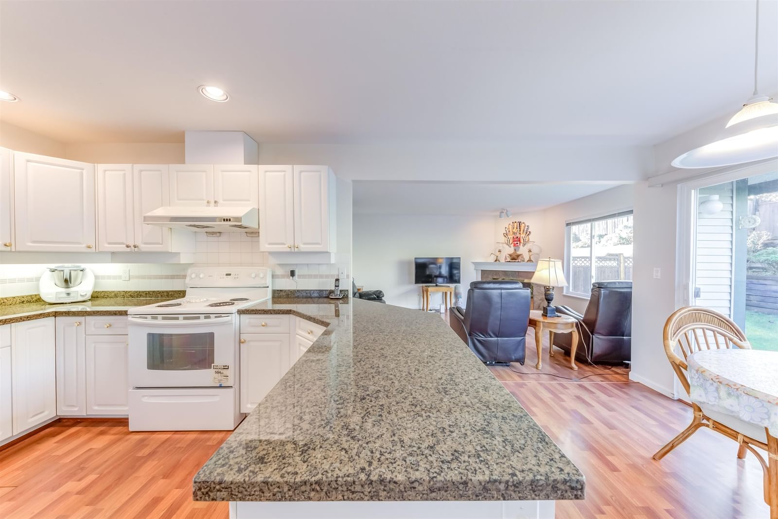 Listing Image 15