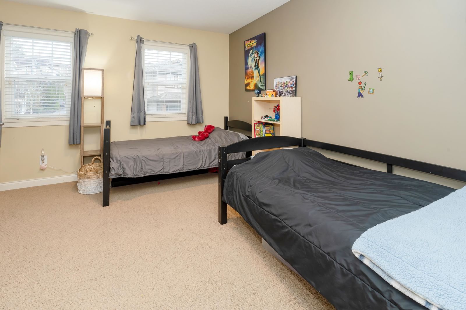 Listing Image 22