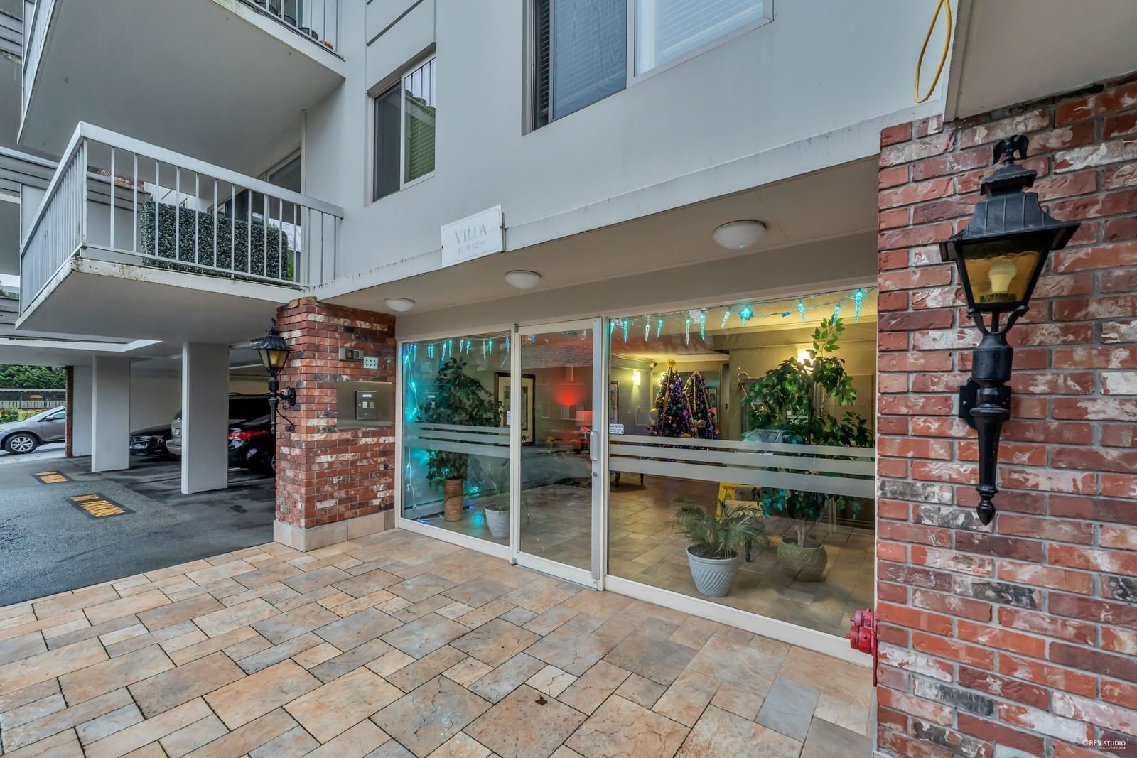 Listing Image 17
