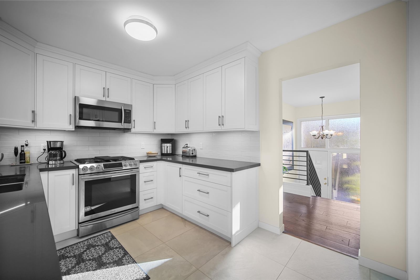 Listing Image 14