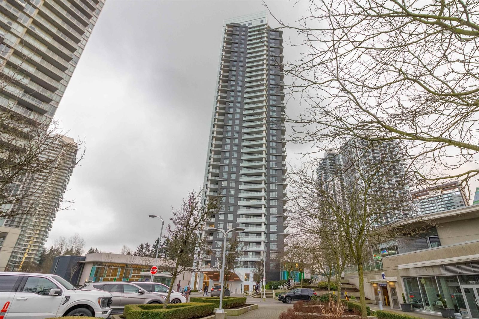 Listing Image 1