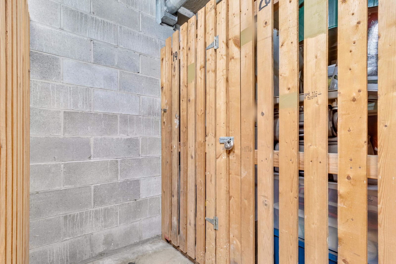 Listing Image 22