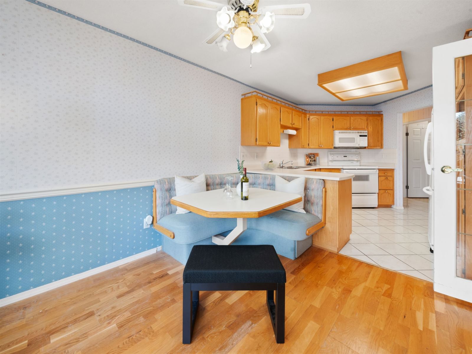 Listing Image 13