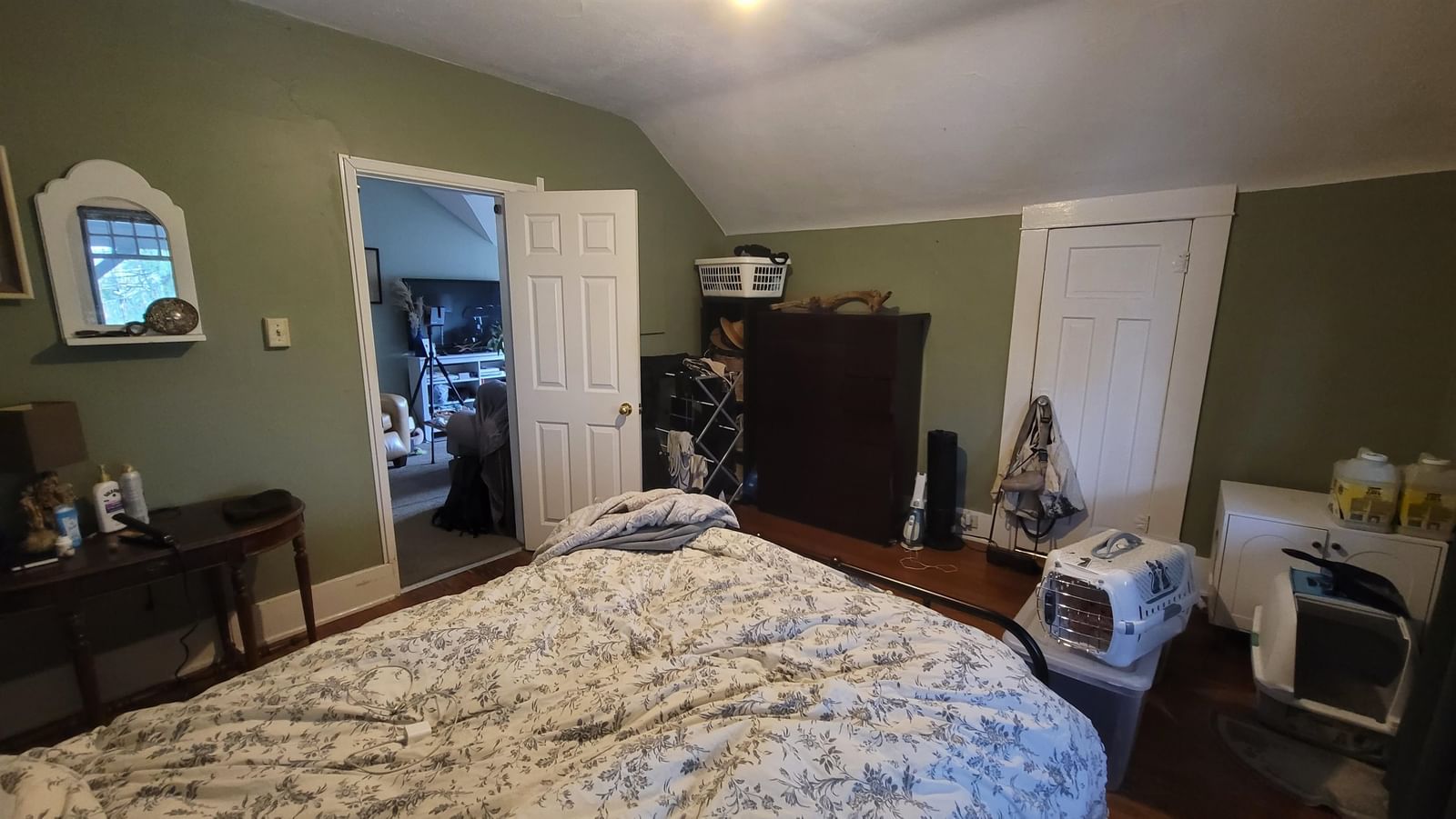 Listing Image 10