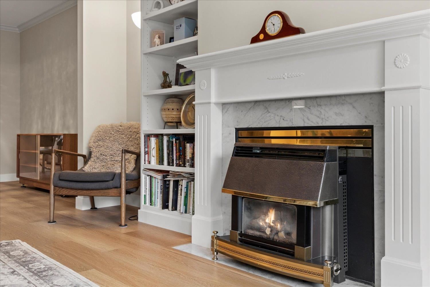 Listing Image 17