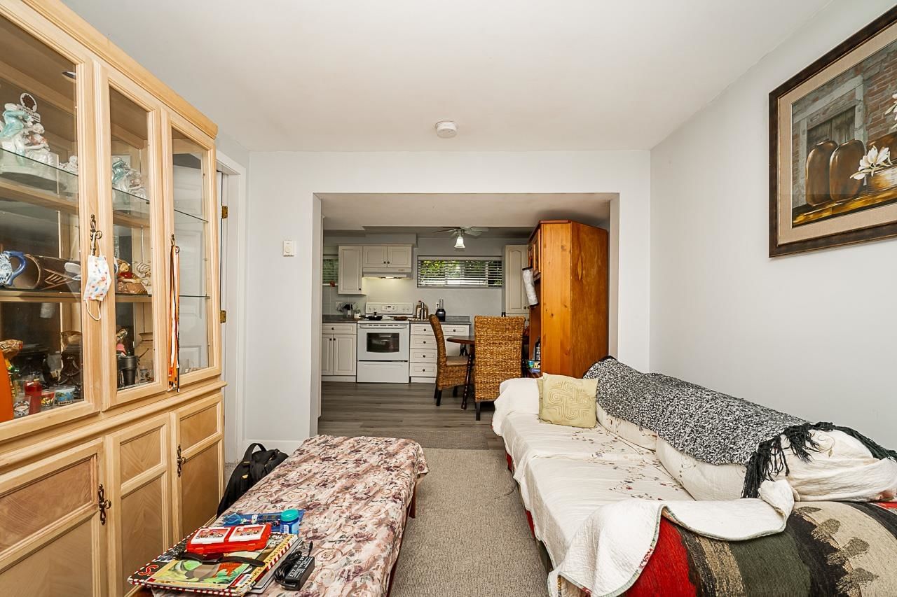Listing Image 23