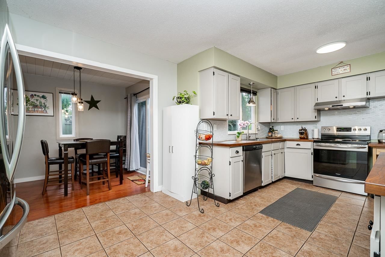 Listing Image 16