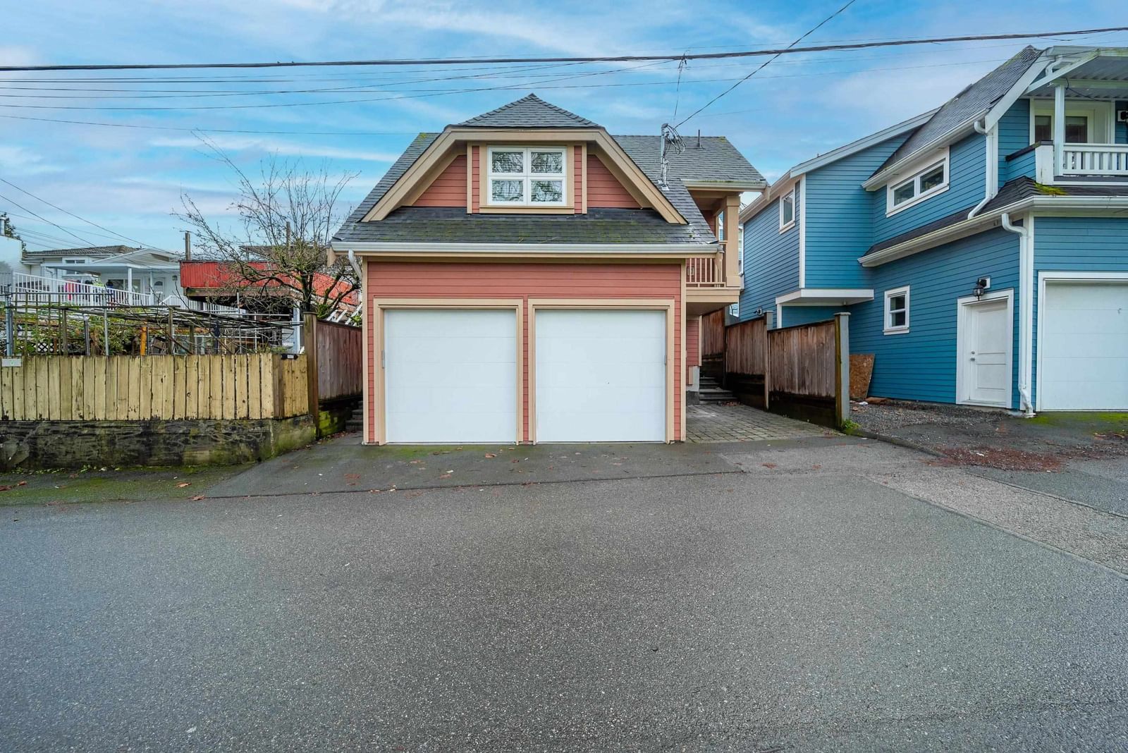Listing Image 9