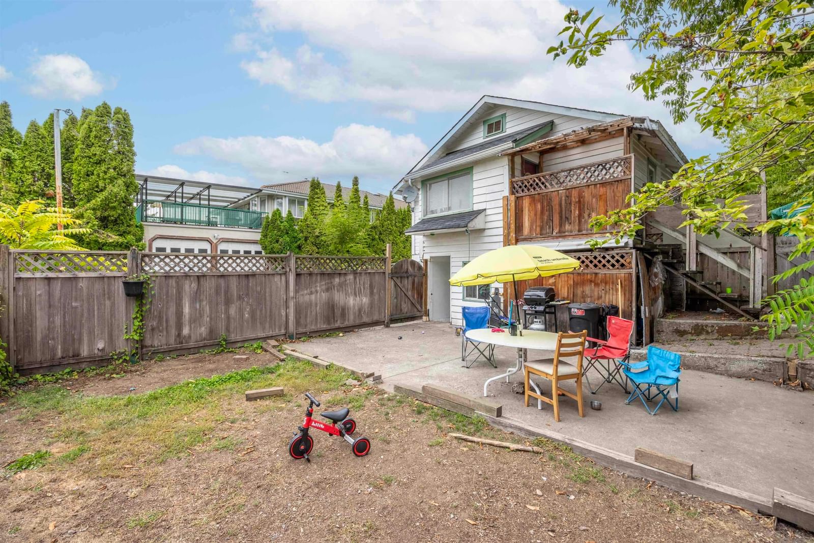 Listing Image 7