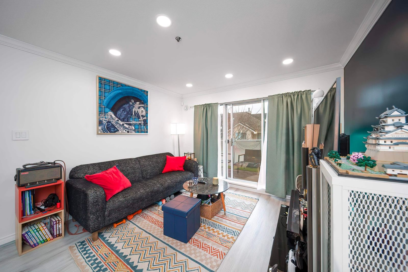 Listing Image 13