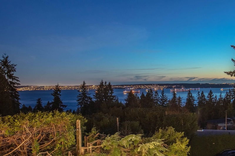 2939 Altamont Place, West Vancouver, British Columbia (MLS R2954441)