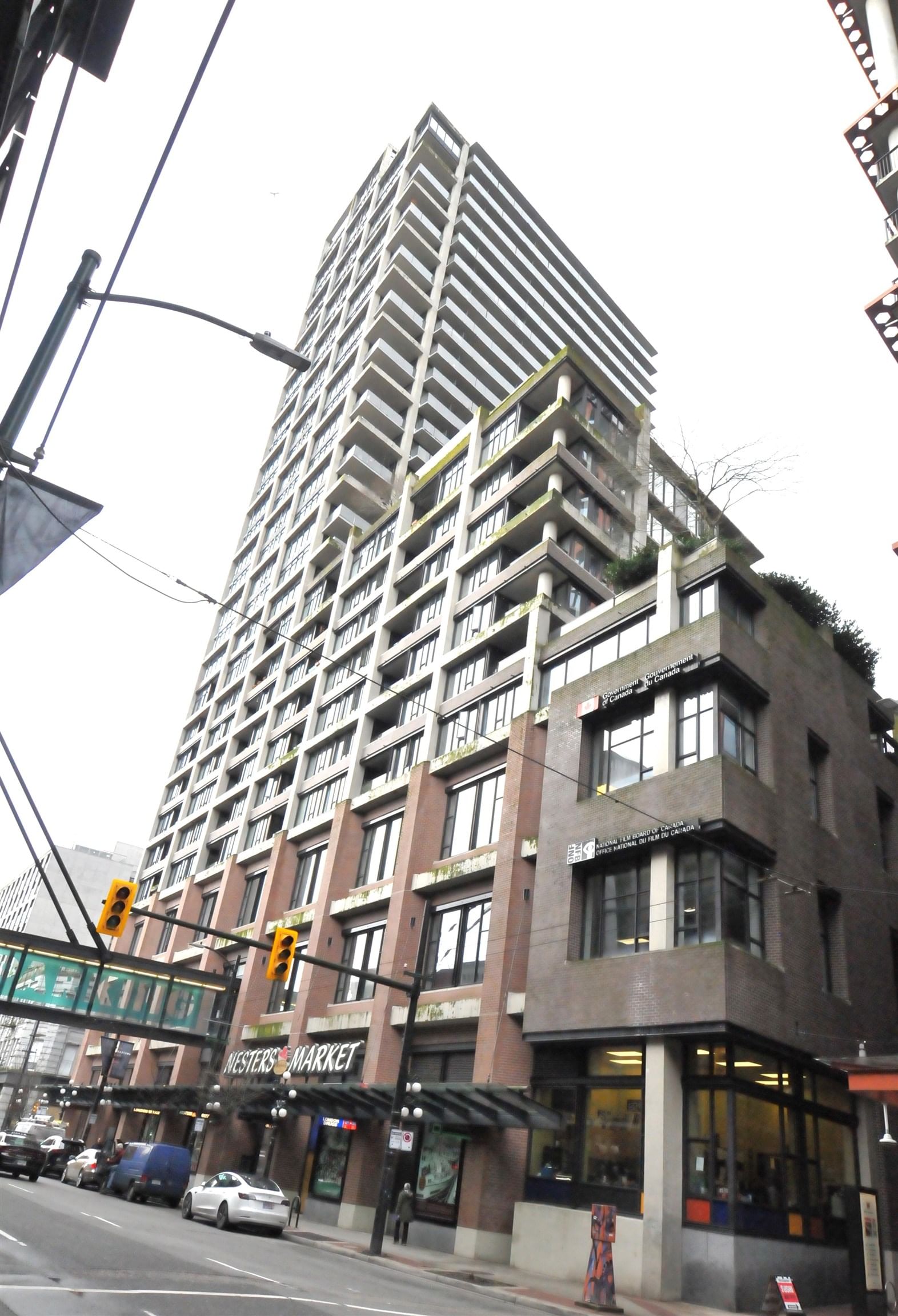 Listing Image 19