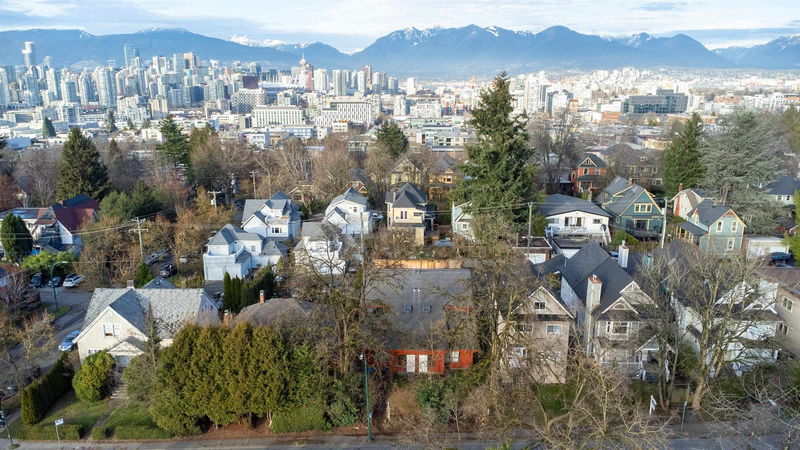 53 12th Avenue W, Vancouver, British Columbia (MLS R2954612)