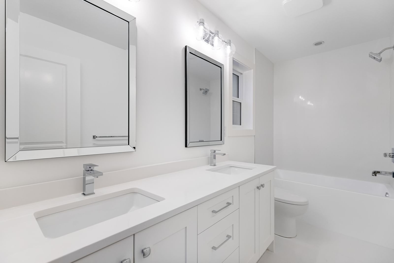 Listing Image 26