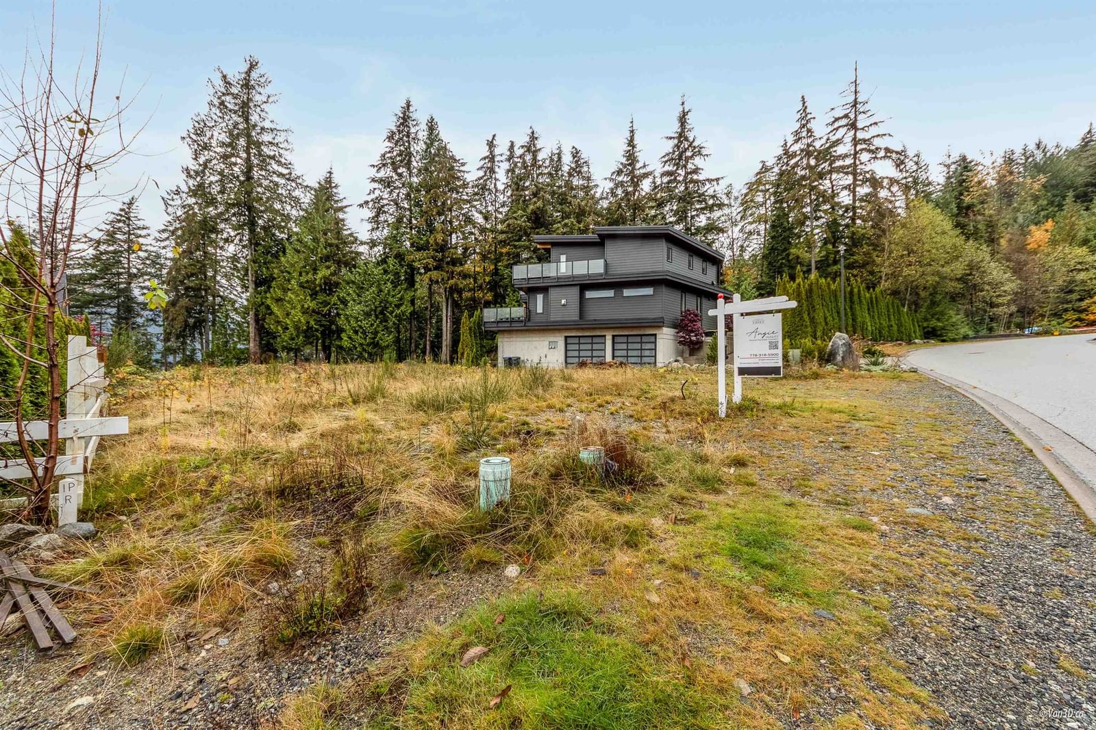 Listing Image 9