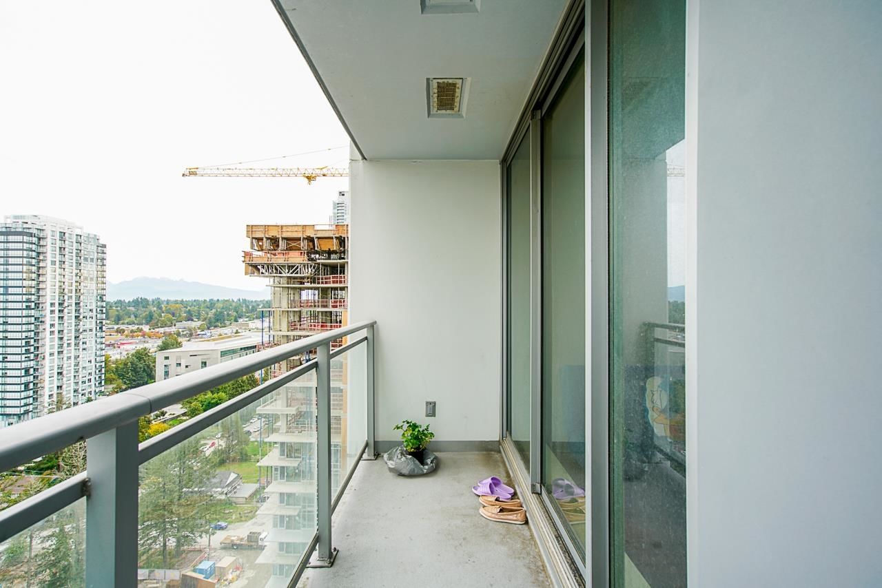 Listing Image 16