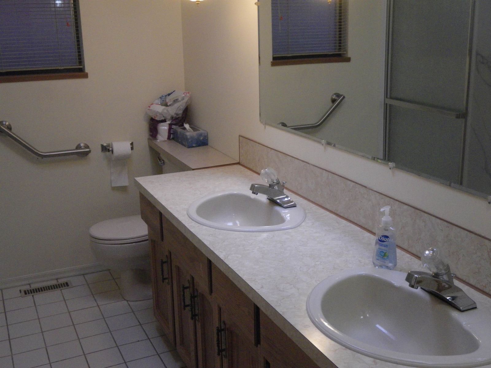 Listing Image 16