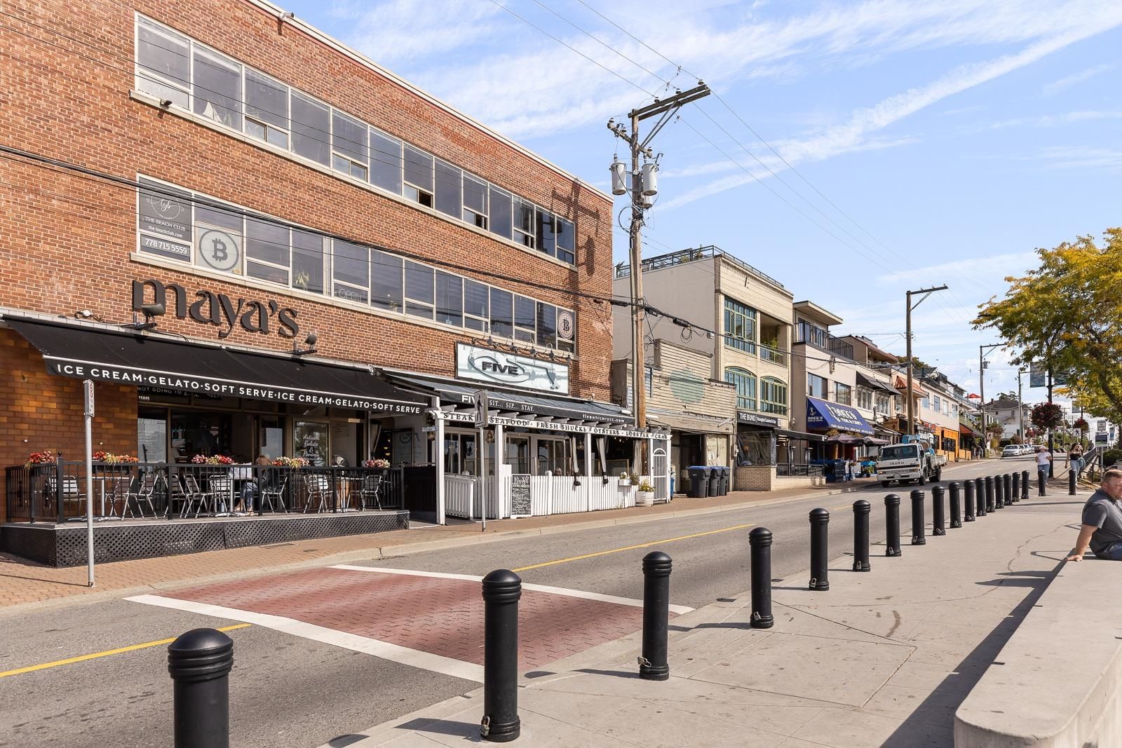 Listing Image 23