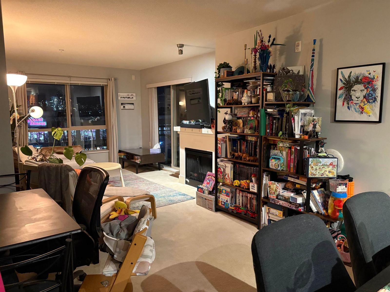 Listing Image 19