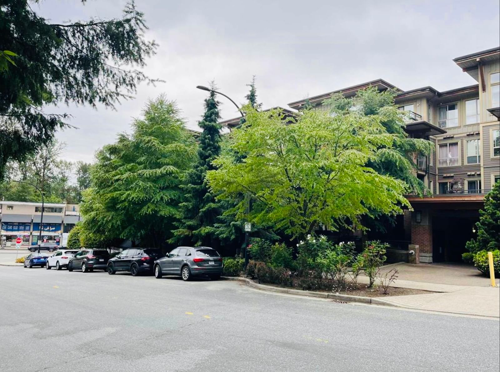 Listing Image 21
