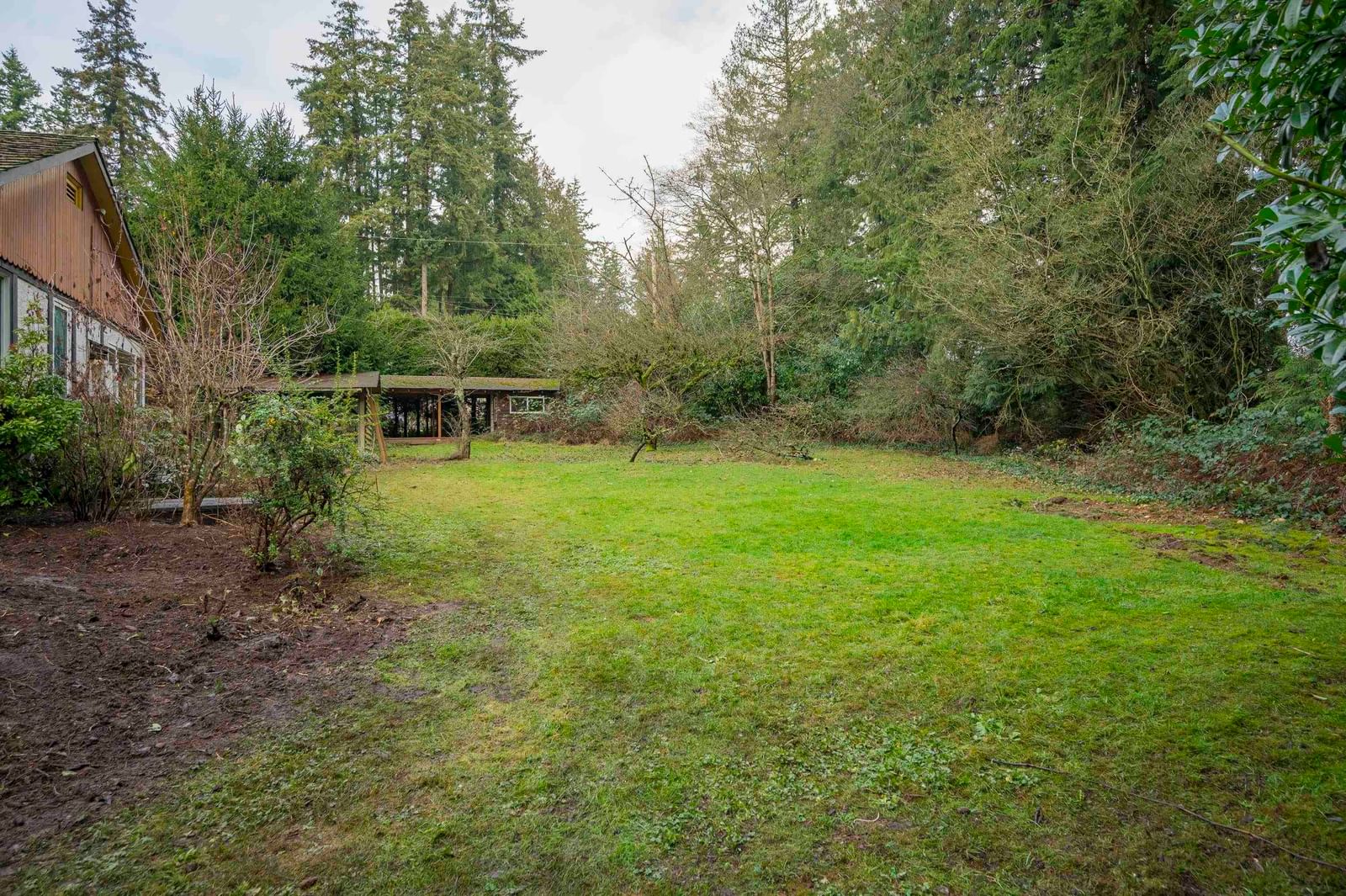 Listing Image 40