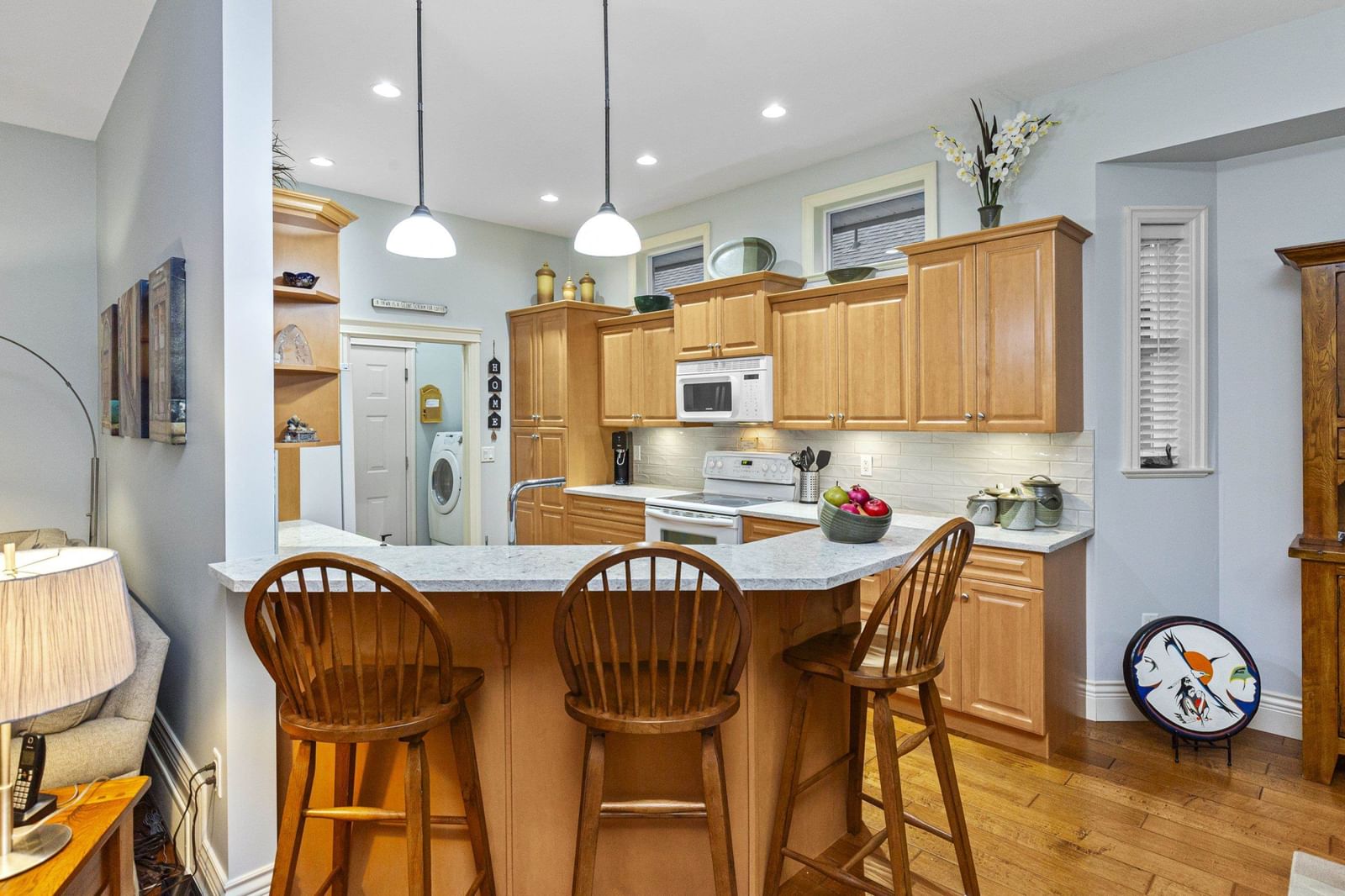 Listing Image 16
