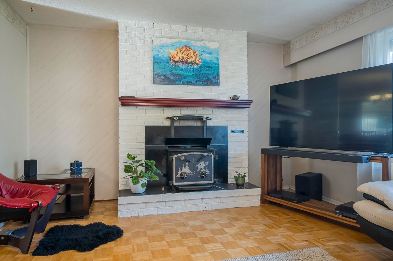 Listing Image 8