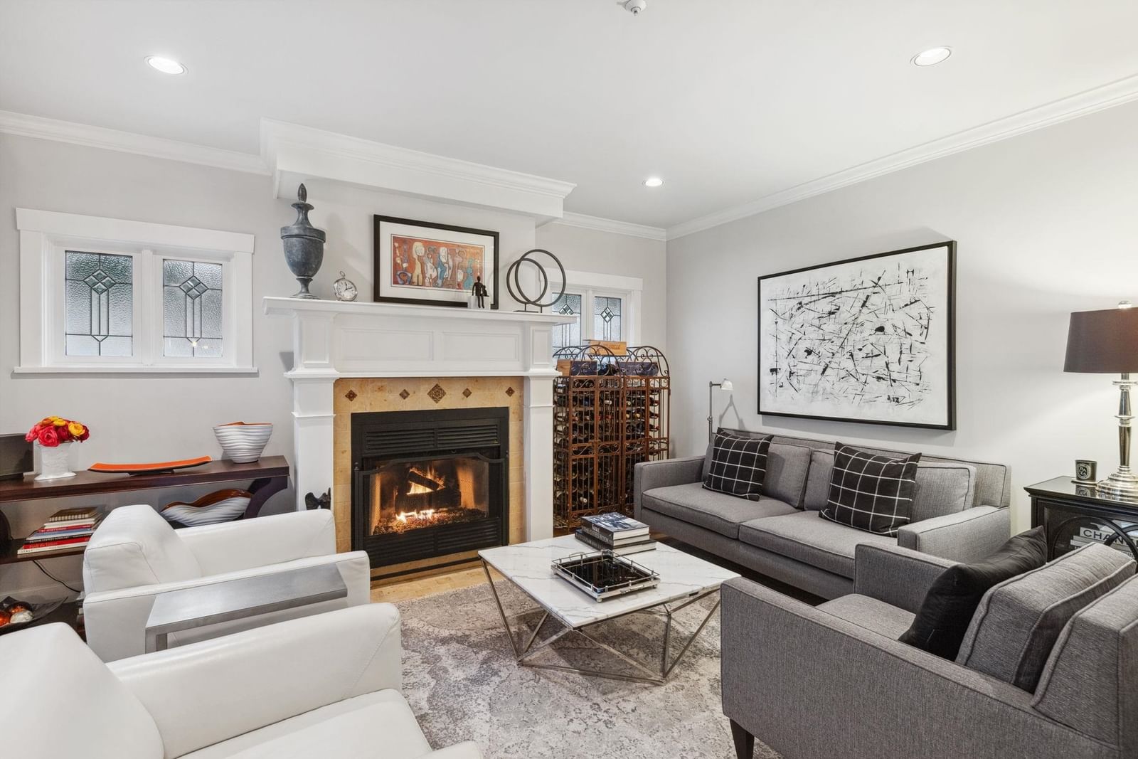 Listing Image 10