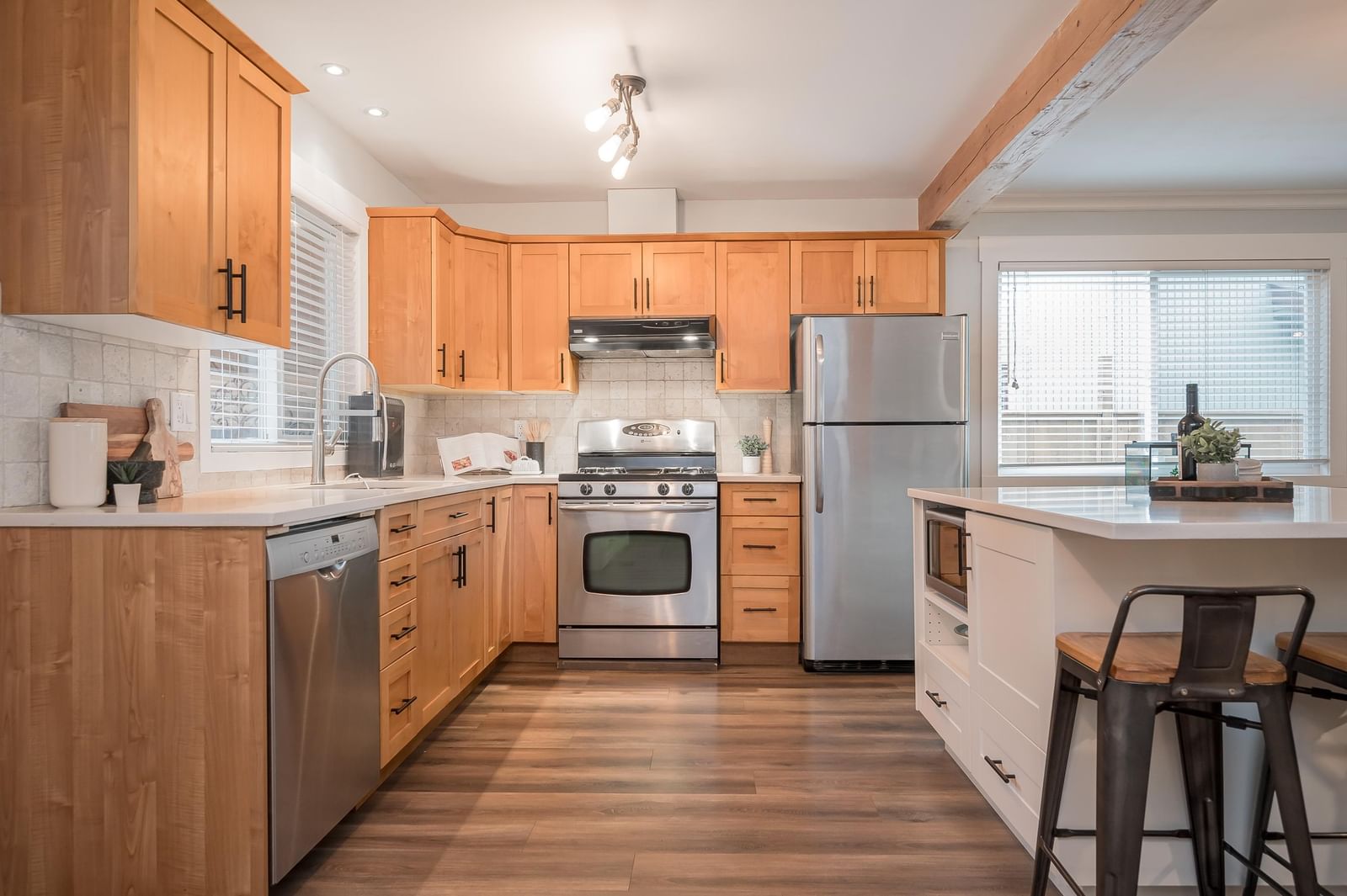 Listing Image 13
